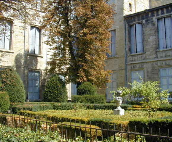 jardin-hôtel-particulier-rue-des-trésoriers-de-la-bourse